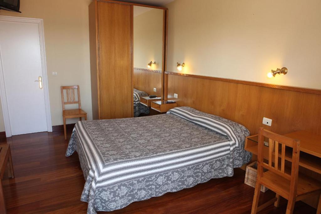 Hotel Metrokua Lekeitio Oda fotoğraf